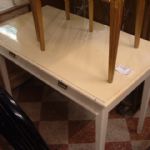 289 5760 WRITING DESK